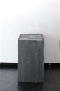 Säule, Holz B30x 30x H50cm, dunkelgrau Säule, Holz B30x 30x H50cm, dunkelgrau
