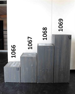 Säule, Holz B30x 30x H90cm, dunkelgrau