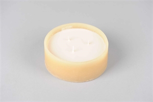 3-Docht Kerze im Topf, H6cm x Ø150mm, latte* 3-Docht Kerze im Topf, H6cm x Ø150mm, latte*