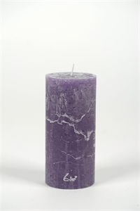 Rustic Zylinderkerze, 15cm x Ø70mm, violett* Rustic Zylinderkerze, 15cm x Ø70mm, violett*