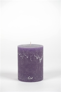 Rustic Zylinderkerze, 13cm x Ø100mm, violett* Rustic Zylinderkerze, 13cm x Ø100mm, violett*