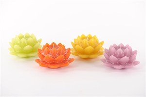 Schwimmkerze, Seerose H8x Ø13cm, grün Schwimmkerze, Seerose H8x Ø13cm, grün