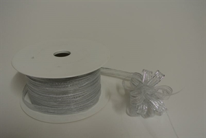 Susifix 50m/ 08mm, brillant lurex, silber Susifix 50m/ 08mm, brillant lurex, silber