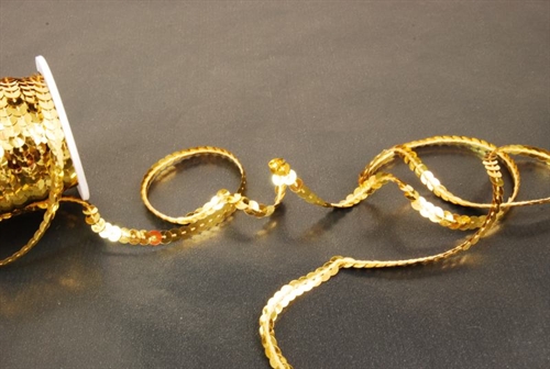 Band 20m/ 6mm, Pailletten, gold Band 20m/ 6mm, Pailletten, gold