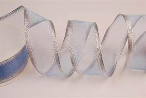 Band 20m/ 40mm, Organza Silberrand, hblau Band 20m/ 40mm, Organza Silberrand, hblau