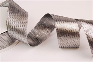 Band 20m/ 40mm, Lurex-Zickzack, silber Band 20m/ 40mm, Lurex-Zickzack, silber