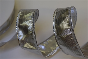 Band 25m/ 40mm, Lurex m.breiter Drahtkante, silber Band 25m/ 40mm, Lurex m.breiter Drahtkante, silber