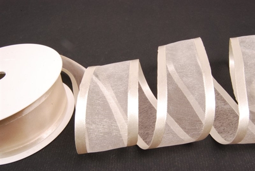 Band 25m/ 40mm, Organza D-Face satin, ecru Band 25m/ 40mm, Organza D-Face satin, ecru