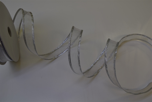 Band 25m/ 15mm, Organza mit Lurexkante, weiss Band 25m/ 15mm, Organza mit Lurexkante, weiss