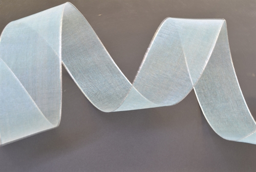 Band 50m/ 40mm, Organza mit Silberkante, türkisblau Band 50m/ 40mm, Organza mit Silberkante, türkisblau