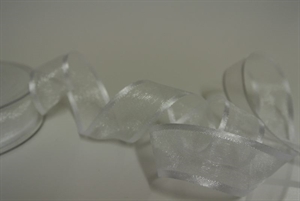 Band 25m/ 25mm, Organza d-face Satin, weiss Band 25m/ 25mm, Organza d-face Satin, weiss