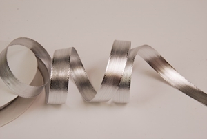 Band 25m/ 15mm, Lurex, silber Band 25m/ 15mm, Lurex, silber