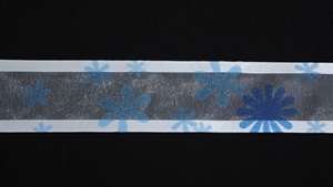 Band 25m/ 40mm, Tüll mit Blumen, hellblau Band 25m/ 40mm, Tüll mit Blumen, hellblau