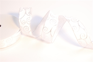 Band 25m/ 25mm, Satin m. Ornament 3D, weiss Band 25m/ 25mm, Satin m. Ornament 3D, weiss