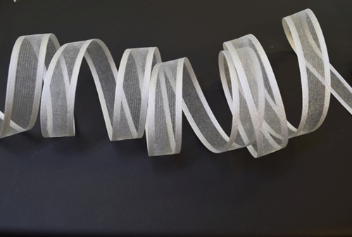 Band 25m/ 15mm, Motiv an Organza, weiss Band 25m/ 15mm, Motiv an Organza, weiss