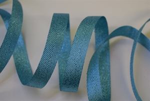 Band 25m/ 12mm, Fischgrat mit Lurex, türkis Band 25m/ 12mm, Fischgrat mit Lurex, türkis