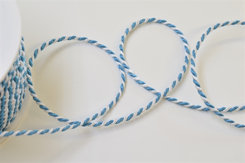 Band 50m/ 2mm, Kordel 2-fabig, hblau/weiss Band 50m/ 2mm, Kordel 2-fabig, hblau/weiss