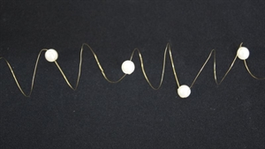 Girlande, 10m/ 8mm, Perlen an Draht, ecru Girlande, 10m/ 8mm, Perlen an Draht, ecru