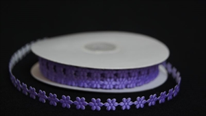 Band 25m/ 10mm, Blüte klebend, lila Band 25m/ 10mm, Blüte klebend, lila