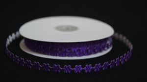 Band 25m/ 10mm, Blüte klebend, aubergine Band 25m/ 10mm, Blüte klebend, aubergine