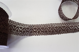 Band 20m/ 22mm, Häkel-Spitzenborte, dbraun Band 20m/ 22mm, Häkel-Spitzenborte, dbraun