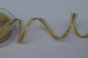 Band 15m/ 15mm, Pailletten auf Organza, ecru/gold Band 15m/ 15mm, Pailletten auf Organza, ecru/gold