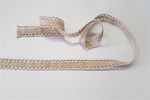 Band 15m/ 12mm, Häkel-Spitzenborte, leber Band 15m/ 12mm, Häkel-Spitzenborte, leber