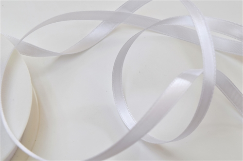 Band 25m/ 07mm, Double face Satin, weiss Band 25m/ 07mm, Double face Satin, weiss