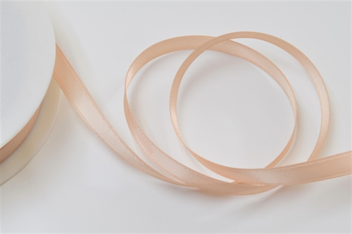 Band 25m/ 07mm, Double face Satin, dbeige Band 25m/ 07mm, Double face Satin, dbeige