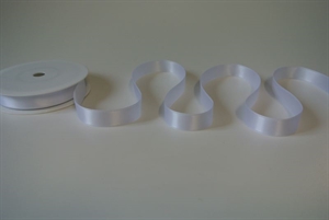 Band 25m/ 15mm, Double face Satin, weiss Band 25m/ 15mm, Double face Satin, weiss