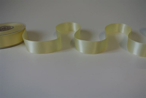 Band 25m/ 25mm, Double face Satin, elfenbein Band 25m/ 25mm, Double face Satin, elfenbein