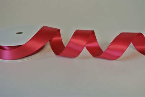 Band 25m/ 25mm, Double face Satin, brombeer Band 25m/ 25mm, Double face Satin, brombeer
