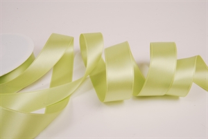 Band 25m/ 25mm, Double face Satin, hgrün Band 25m/ 25mm, Double face Satin, hgrün