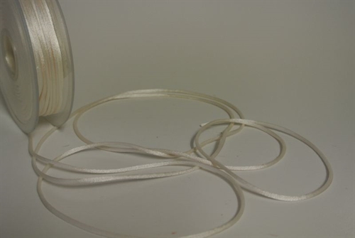 Band 25m/ 2mm, Seiden-Cord, beige Band 25m/ 2mm, Seiden-Cord, beige