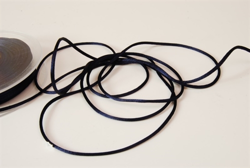 Band 25m/ 2mm, Seiden-Cord, schwarzblau