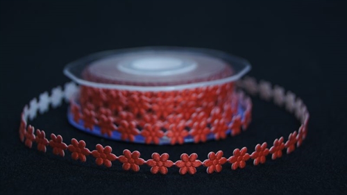 Band 10y/ 8mm, Blühte klebend, rot Band 10y/ 8mm, Blühte klebend, rot