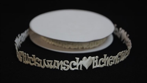 Band 10y/ 16mm, Glückwunsch klebend, ecru Band 10y/ 16mm, Glückwunsch klebend, ecru