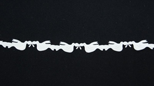 Band 25m/ 12mm, Tauben, weiss Band 25m/ 12mm, Tauben, weiss