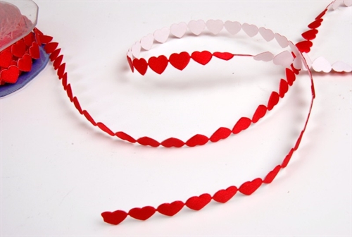 Band 10y/ 10mm, mini Herz klebend, rot Band 10y/ 10mm, mini Herz klebend, rot