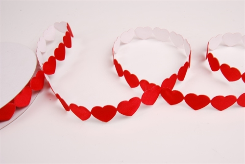 Band 10y/ 20mm, Herz gr. klebend, rot Band 10y/ 20mm, Herz gr. klebend, rot