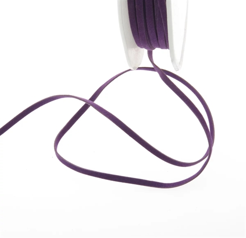 Band 25m/ 3mm, Lederkordel, aubergine Band 25m/ 3mm, Lederkordel, aubergine