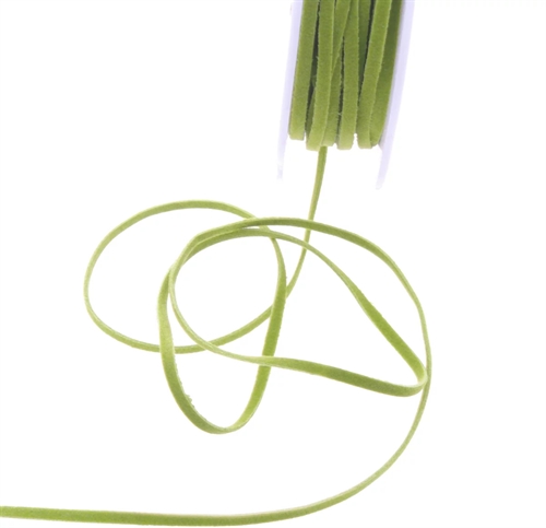 Band 25m/ 3mm, Lederkordel, grün Band 25m/ 3mm, Lederkordel, grün