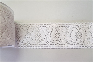 Band 10m/ 46mm, Häkel-Spitzenborte, weiss Band 10m/ 46mm, Häkel-Spitzenborte, weiss