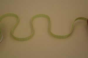 Band 25m/ 6mm, Fischgrat, hellgrün Band 25m/ 6mm, Fischgrat, hellgrün