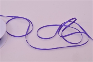 Band 50m/ 3mm, Satin m. Siberkante, violett Band 50m/ 3mm, Satin m. Siberkante, violett