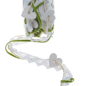 Girlande 5m/ 20mm, Spitze mit Herz 3-fach, weiss/grün Girlande 5m/ 20mm, Spitze mit Herz 3-fach, weiss/grün