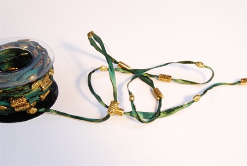 Band, 10m/ 5mm 3D-Ornamente, grün Band, 10m/ 5mm 3D-Ornamente, grün