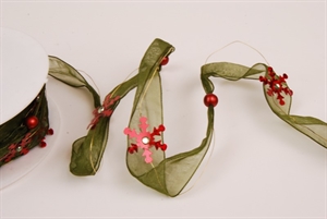 Girlande 10m/ 20mm, Perlen & Stern, grün/rot Girlande 10m/ 20mm, Perlen & Stern, grün/rot