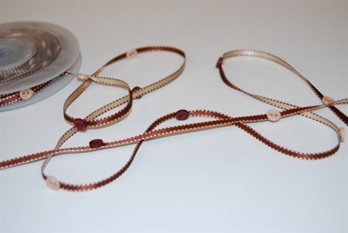 Band 10m/ 4mm, Knopf an Band, braun Band 10m/ 4mm, Knopf an Band, braun