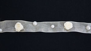 Band 2x 5m/ 25mm, Organz- Rosen & Perlen, creme Band 2x 5m/ 25mm, Organz- Rosen & Perlen, creme